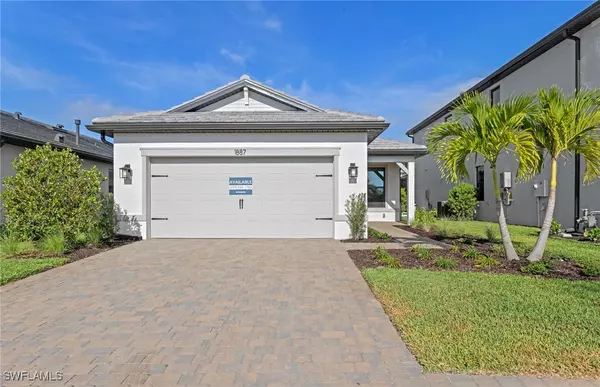 1887 Sierra AVE, Naples, FL 34120