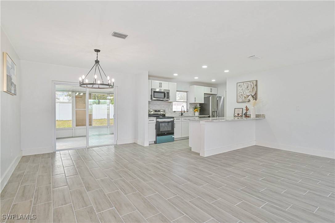 Lehigh Acres, FL 33936,336 Dellwood AVE