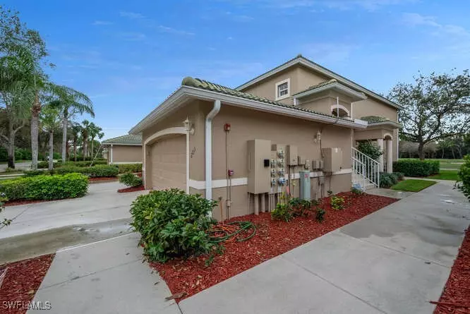 Naples, FL 34119,3495 Laurel Greens LN S #203