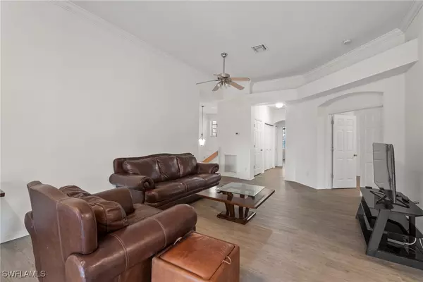 Estero, FL 33928,22977 Lone Oak DR