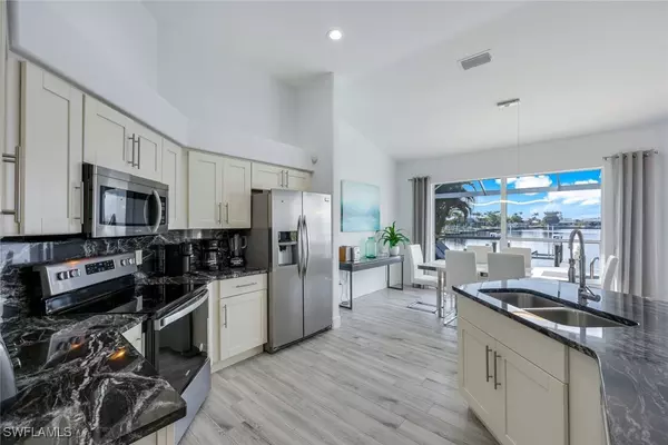 Cape Coral, FL 33914,5024 SW Pelican BLVD