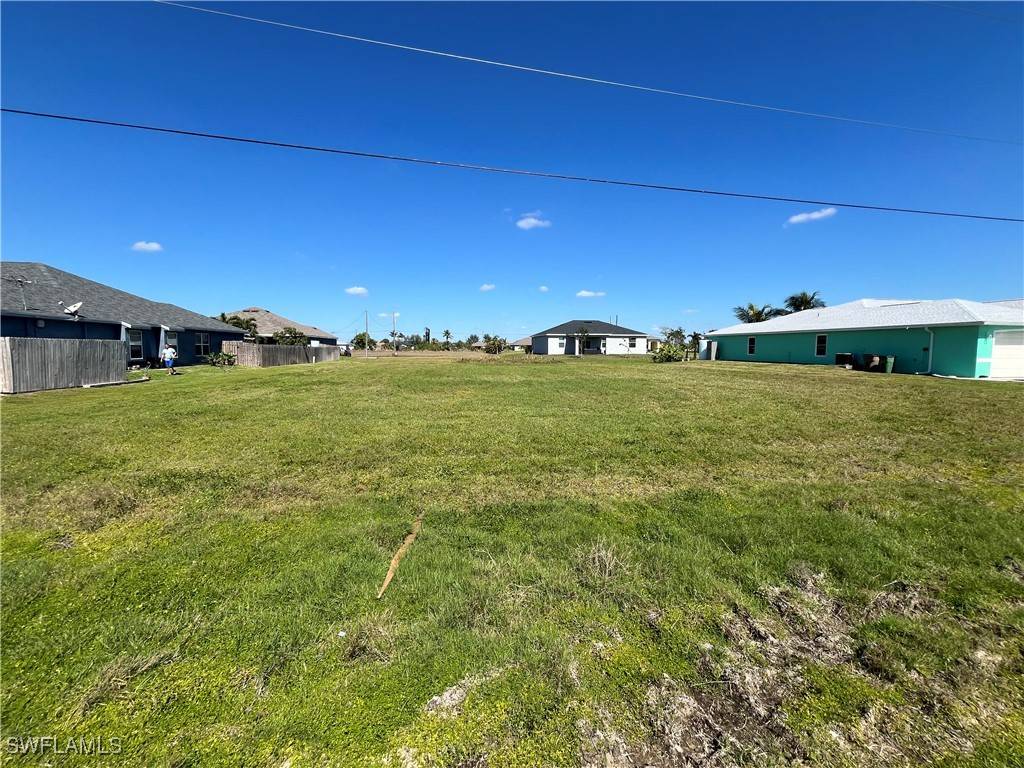 2221 NW 5th TER, Cape Coral, FL 33993