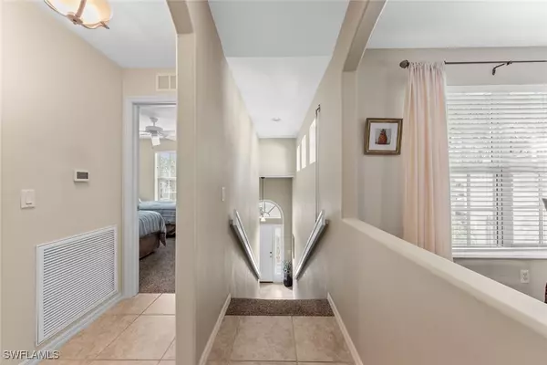 Fort Myers, FL 33913,10134 Colonial Country Club BLVD #905