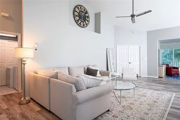 Naples, FL 34110,5125 Cedar Springs DR #204
