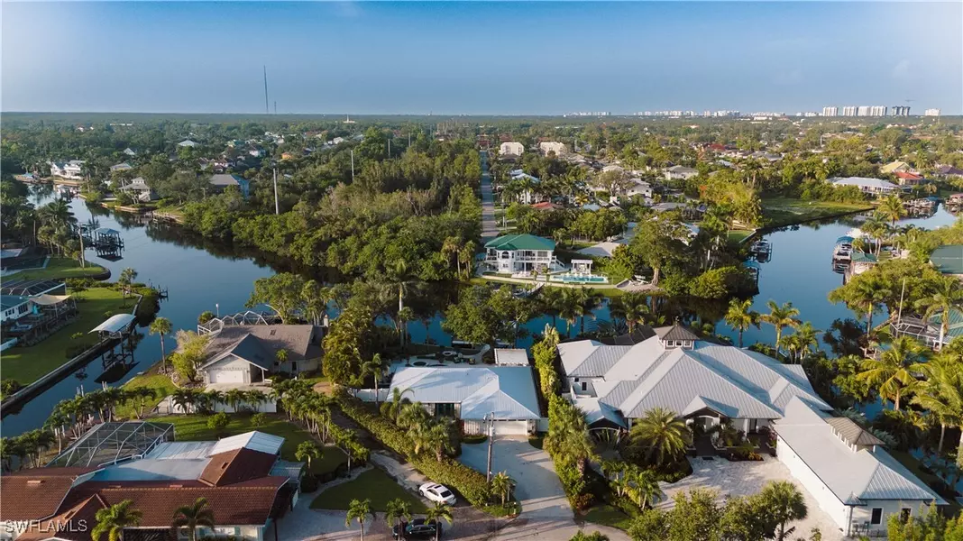 27142 Flossmoor DR, Bonita Springs, FL 34135