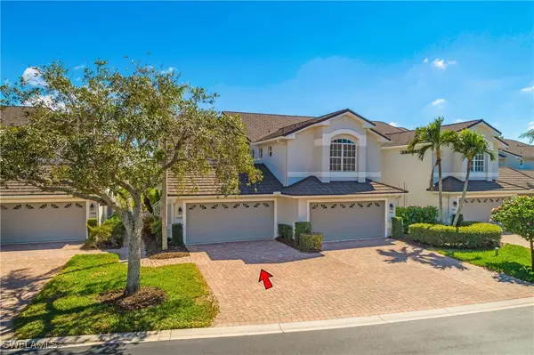 Naples, FL 34110,5896 Three Iron DR #1703
