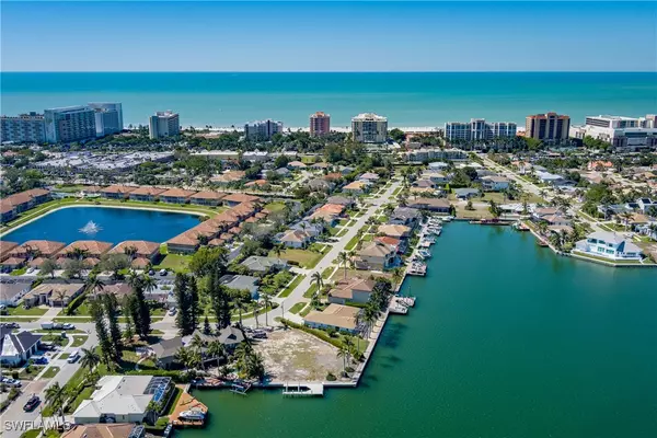 Marco Island, FL 34145,1064 Fieldstone DR