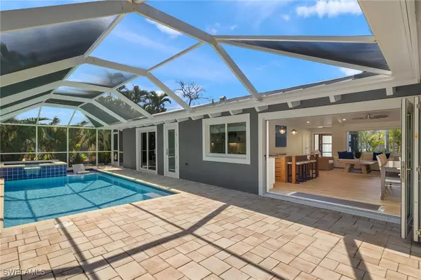 Sanibel, FL 33957,1672 Hibiscus DR