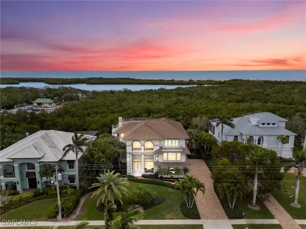 Marco Island, FL 34145,516 Spinnaker DR