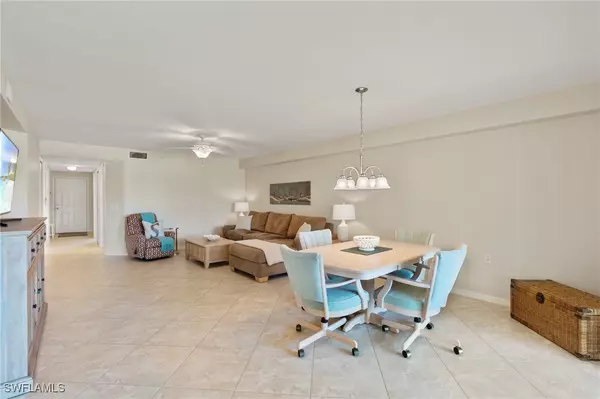 Bonita Springs, FL 34135,25730 Lake Amelia WAY #103