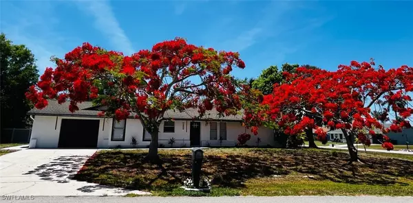 4875 Tahiti LN,  Naples,  FL 34112