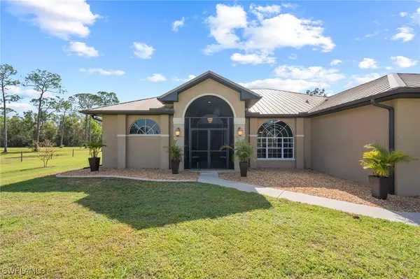 North Fort Myers, FL 33917,20750 Huffmaster RD