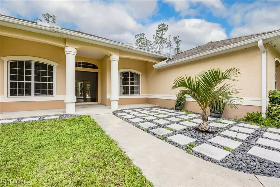 4240 3rd AVE NW, Naples, FL 34119