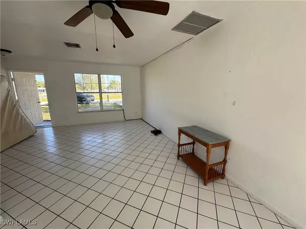 Cape Coral, FL 33914,246 SW 36th TER