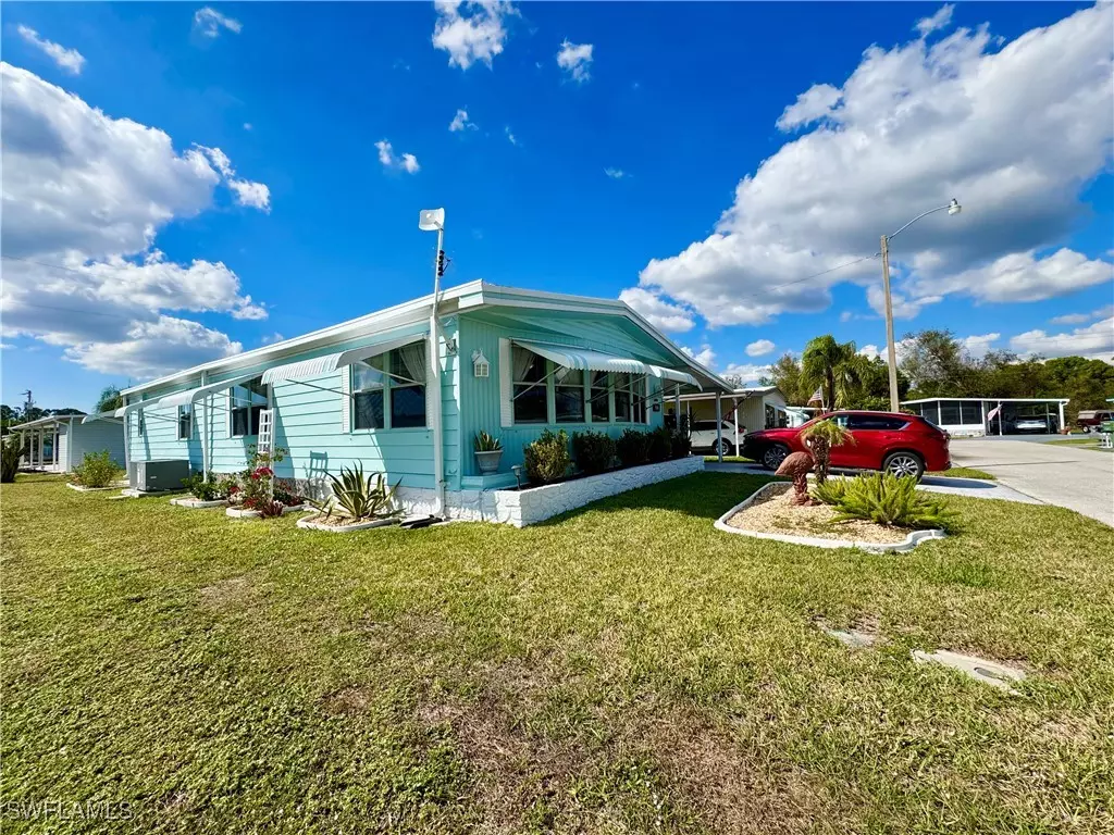 North Fort Myers, FL 33917,413 Timber LN N