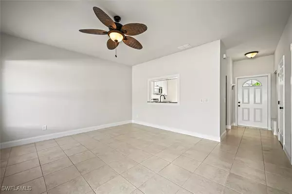 Fort Myers, FL 33908,6111 Lake Front DR