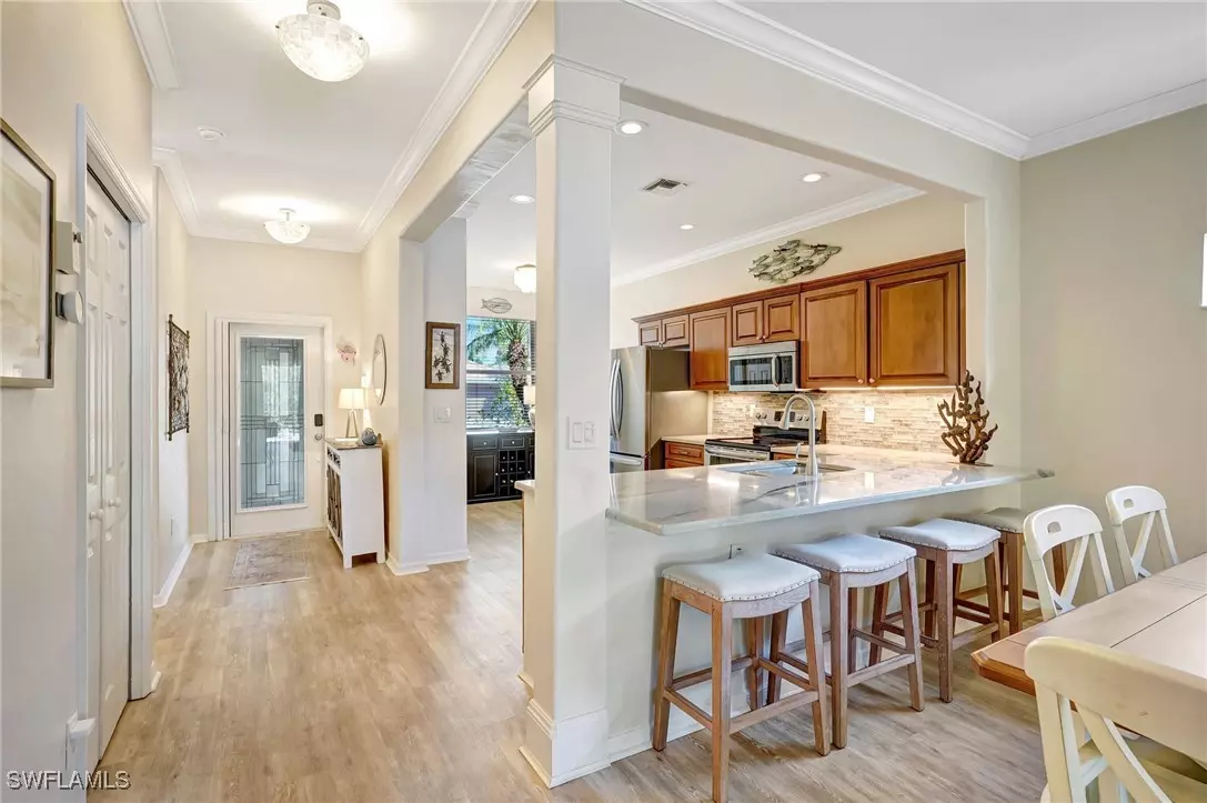 Fort Myers, FL 33912,8112 Woodridge Pointe DR