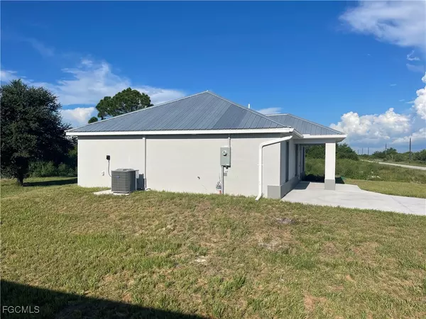Labelle, FL 33935,103 Concord LOOP