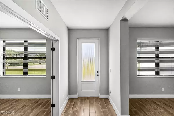 Cape Coral, FL 33991,1705 SW 13th ST