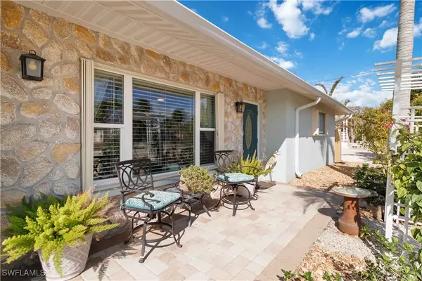 Fort Myers Beach, FL 33931,341 Jefferson CT