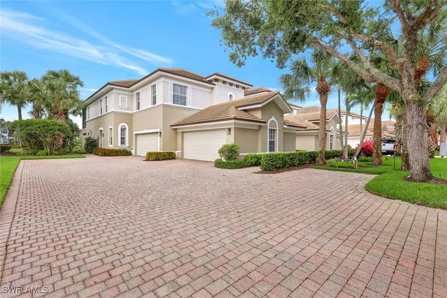 10085 Valiant CT #201, Miromar Lakes, FL 33913