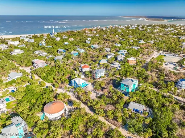 Upper Captiva, FL 33924,4460 Smugglers DR