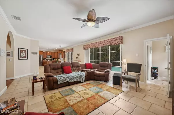 Naples, FL 34112,4897 Berkeley DR