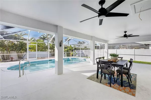 Cape Coral, FL 33914,2702 SW 53rd LN