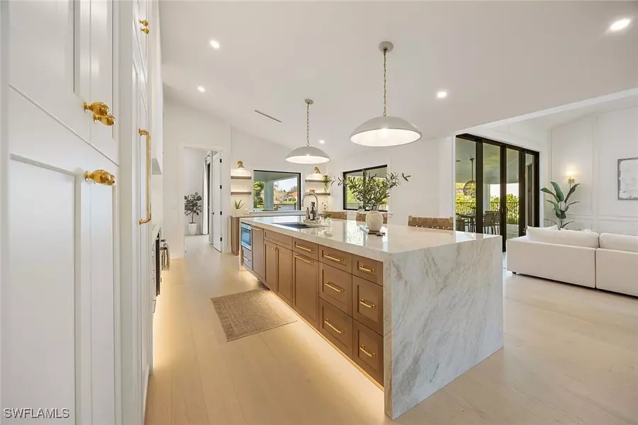 2111 Mission DR, Naples, FL 34109