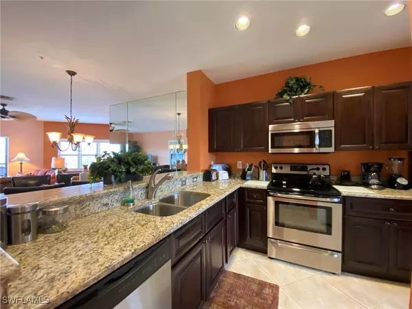 Naples, FL 34119,230 Vintage CIR #A-404