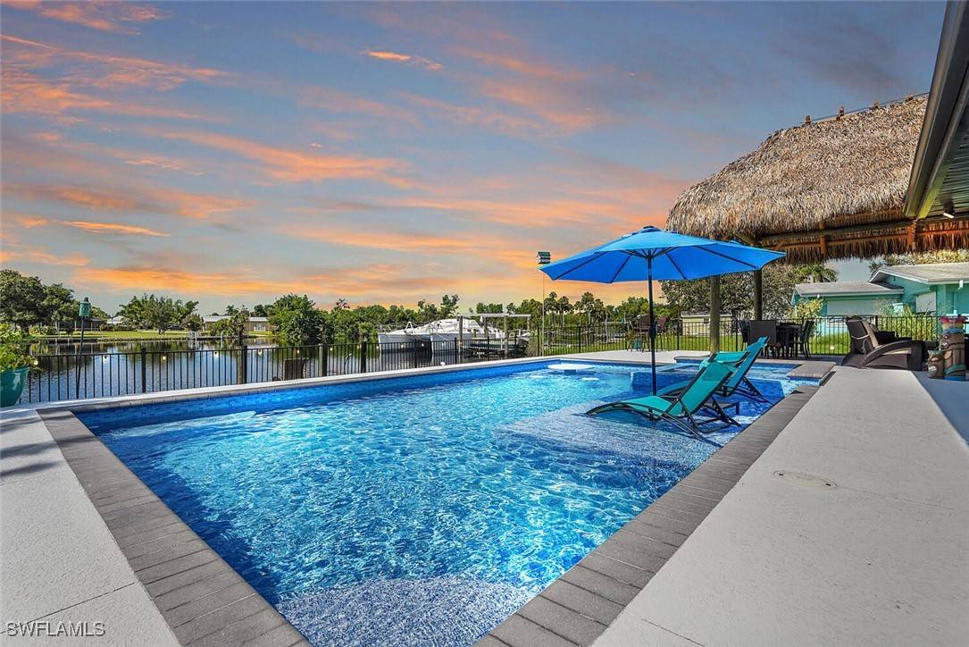 1315 Thompson ST, North Fort Myers, FL 33903