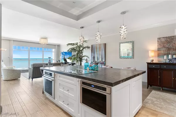 Bonita Springs, FL 34134,263 Barefoot Beach BLVD #405