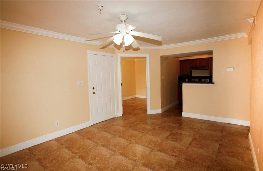 Fort Myers, FL 33916,2865 WINKLER AVE #417