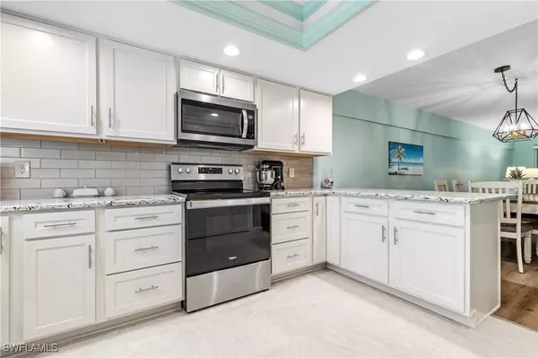 North Fort Myers, FL 33917,15397 Moonraker CT #605