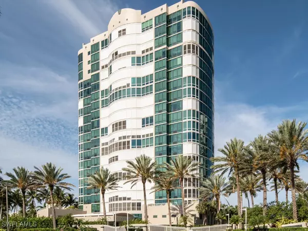 3971 Gulf Shore Blvd. N. #505, Naples, FL 34103