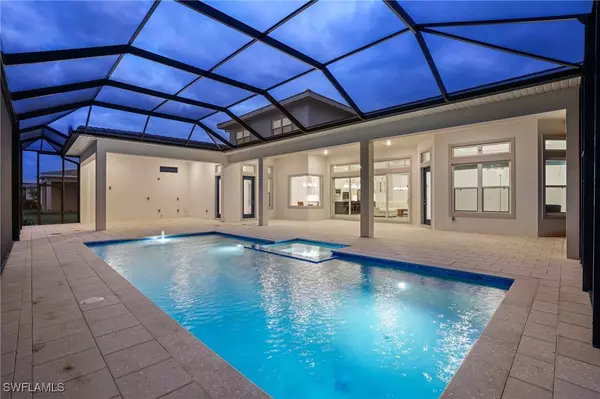 15398 Turin DR, Naples, FL 34114