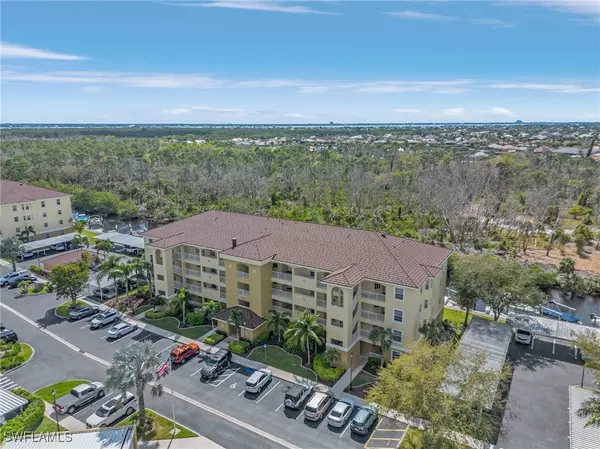 Cape Coral, FL 33990,1787 Four Mile Cove Pkwy #443