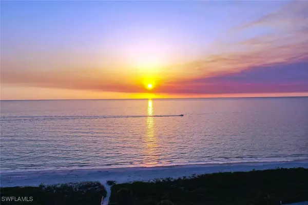 4005 Gulf Shore BLVD N #805, Naples, FL 34103