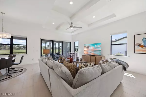 Naples, FL 34120,9268 Cormorant DR