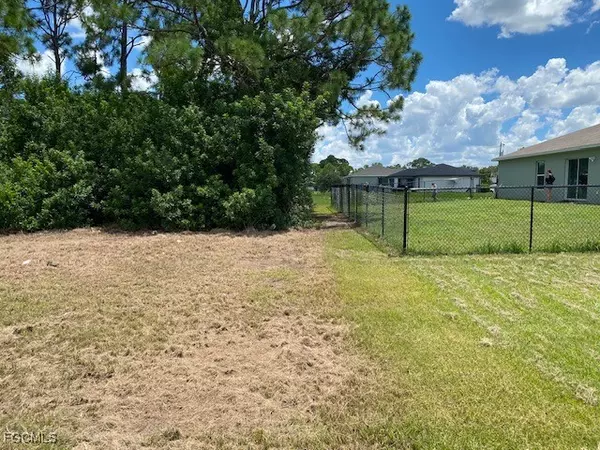 Cape Coral, FL 33909,914 NE 36th ST