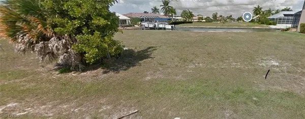 1080 Dana CT, Marco Island, FL 34145