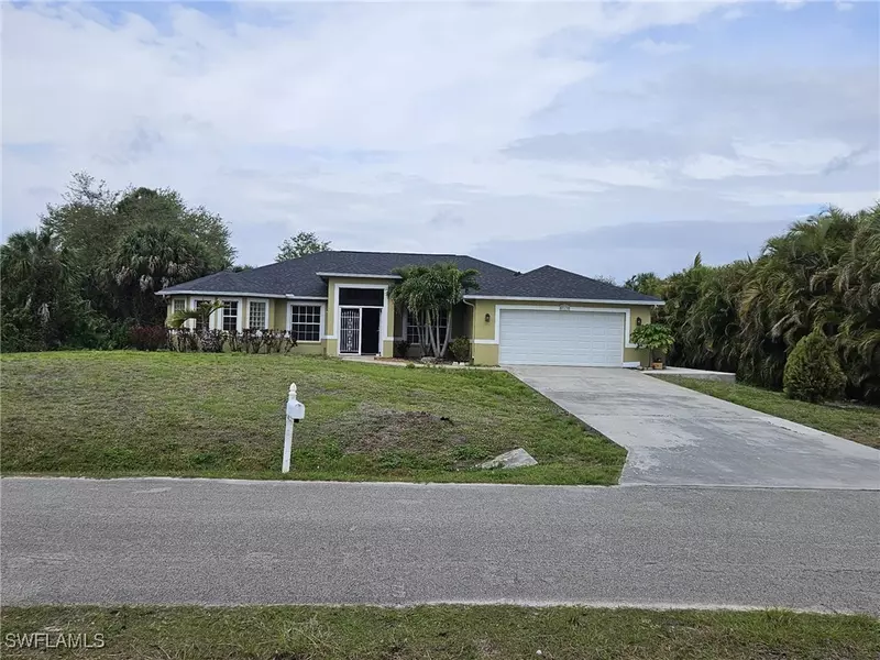 713 Palmetto AVE, Lehigh Acres, FL 33972