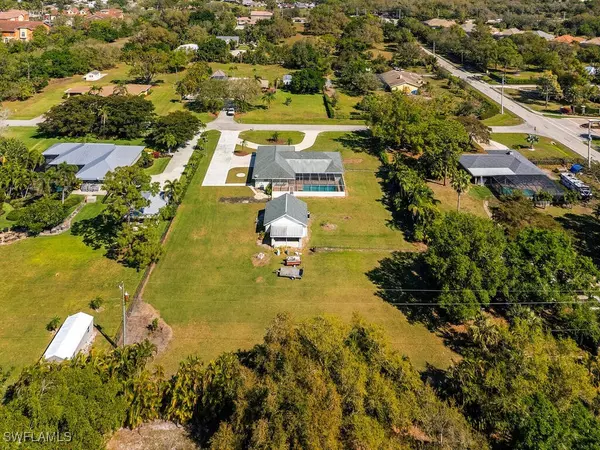 Estero, FL 33928,9520 Coralee AVE