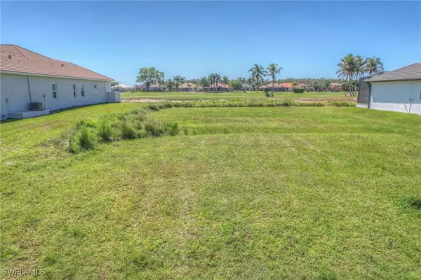 Naples, FL 34114,18024 Greenwood DR