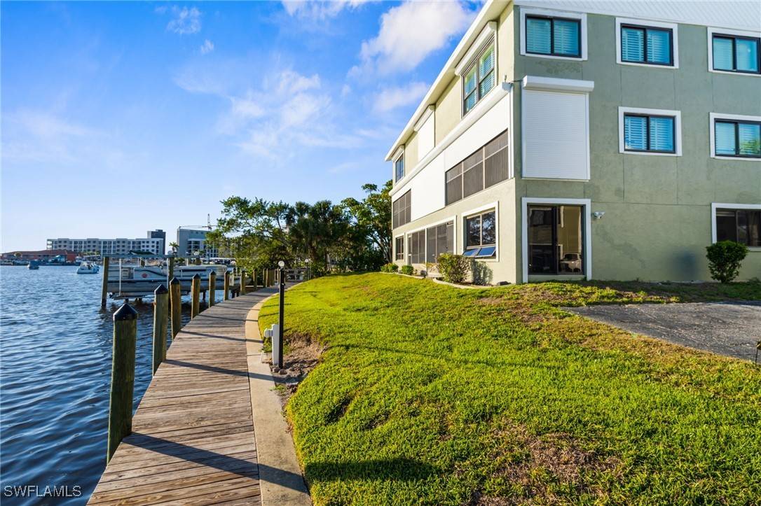 Cape Coral, FL 33904,610 Victoria DR #101C