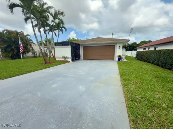 Naples, FL 34112,2237 Kings Lake BLVD