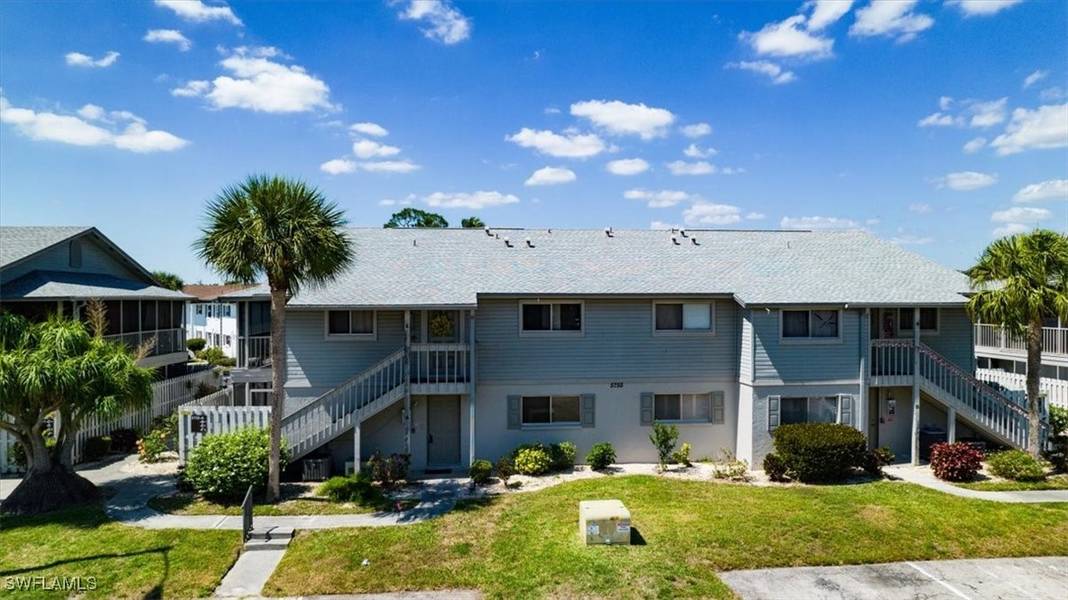 5755 Foxlake DR #A, North Fort Myers, FL 33917