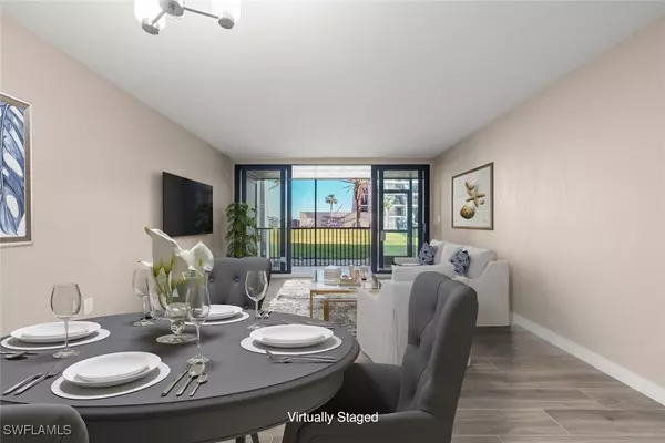 Sanibel, FL 33957,1501 Middle Gulf DR #J104