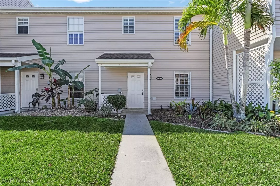 Fort Myers, FL 33908,6091 Lake Front DR