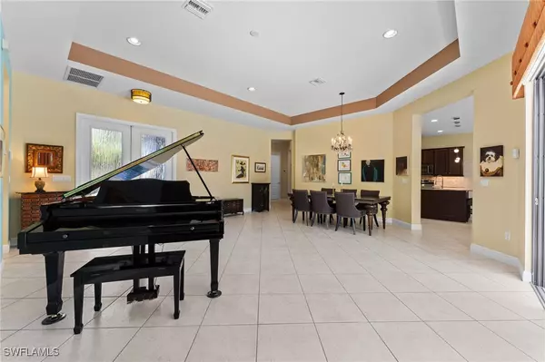 Estero, FL 33928,21761 Arenga LN